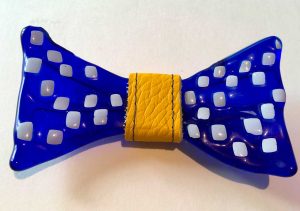 papillon-vetrofusione-colore-blue_bianco