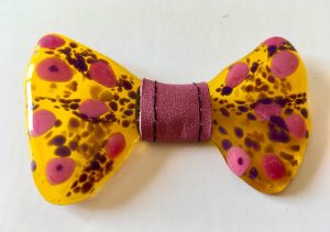 papillon-vetrofusione-colore-rosa_giallo