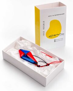 vetrofusione_aquilone-rosso_blu-in_confezione